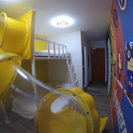 Coco Guesthouse Kemaman Chukai Esterno foto