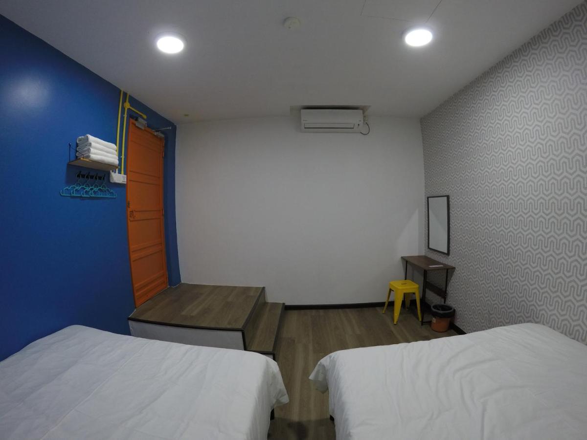 Coco Guesthouse Kemaman Chukai Esterno foto