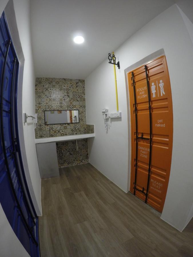 Coco Guesthouse Kemaman Chukai Esterno foto