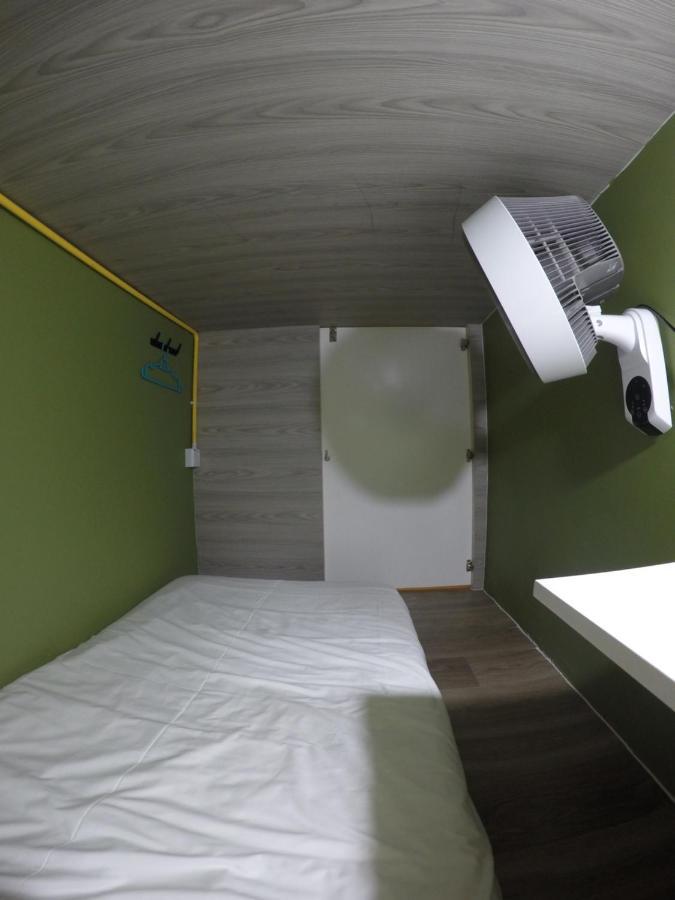 Coco Guesthouse Kemaman Chukai Esterno foto